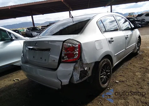 2011 Nissan Sentra 2.0 z USA, uszkodzony, nr VIN 3N1AB6AP2BL612030